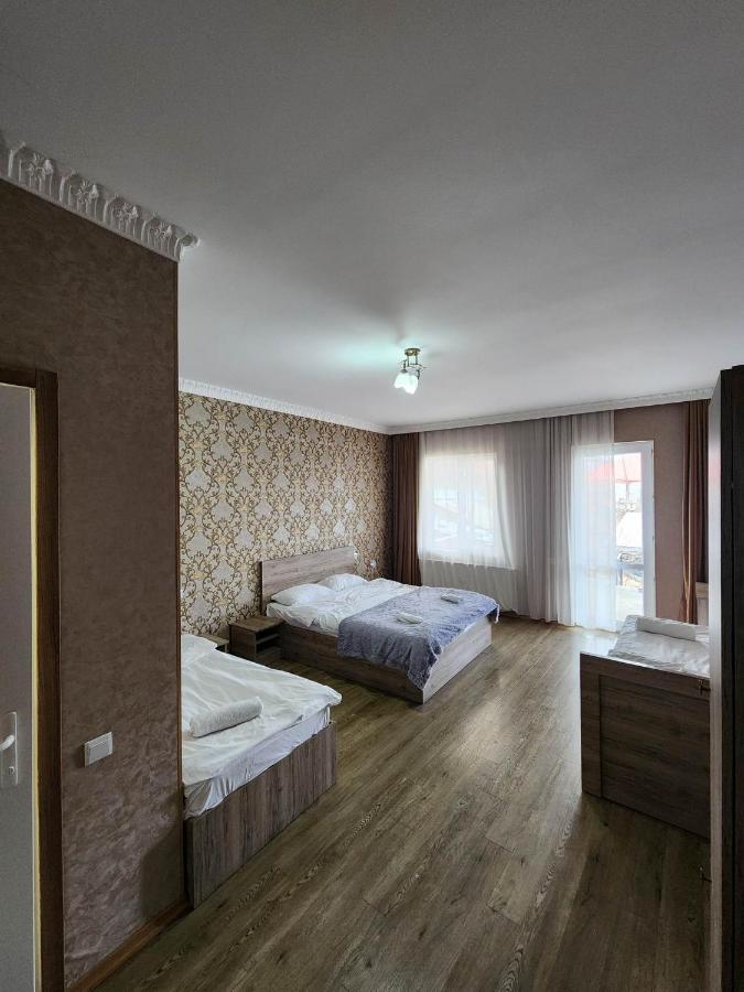 Moon Night Hotel Казбеги Екстериор снимка