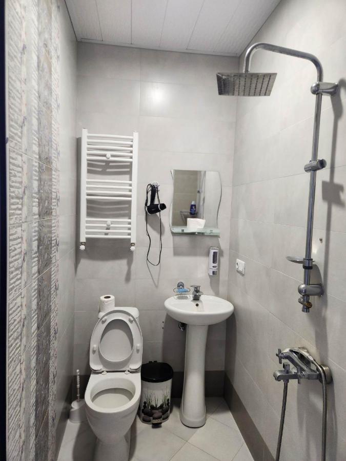 Moon Night Hotel Казбеги Екстериор снимка