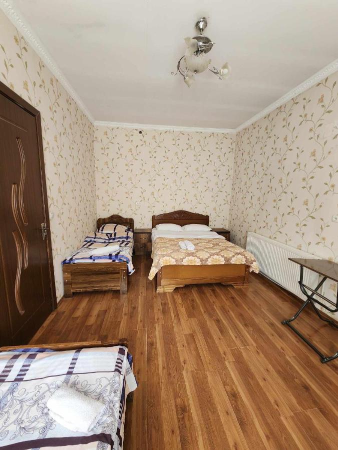 Moon Night Hotel Казбеги Екстериор снимка